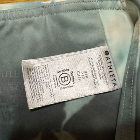 Athleta elation printed 7/8 small tight legging - Picture 2 of 8